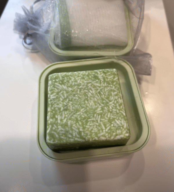 Pine Forest Clarifying Shampoo Bar 100g - Gambar 4